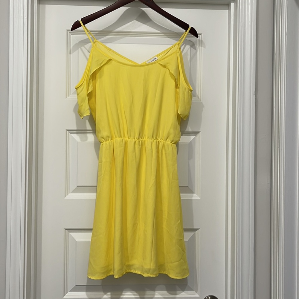 Charming Charlie’s Vibrant Yellow Cold Shoulder cutout flowy dress elastic waist